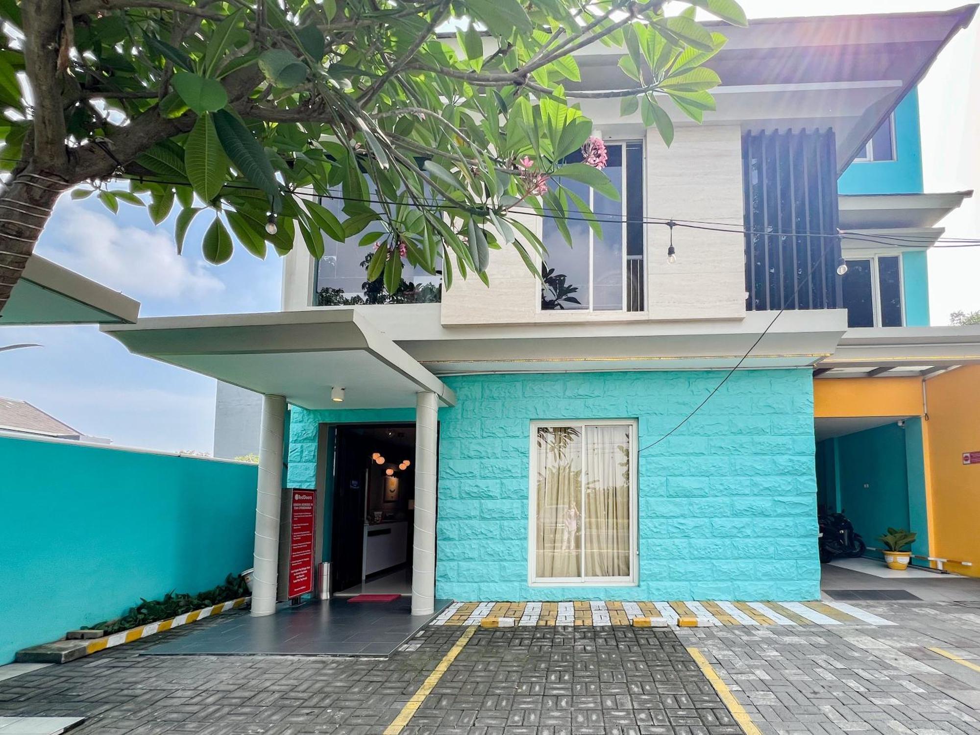Sans Stay Bukit Palma Citraland Surabaya Eksteriør bilde